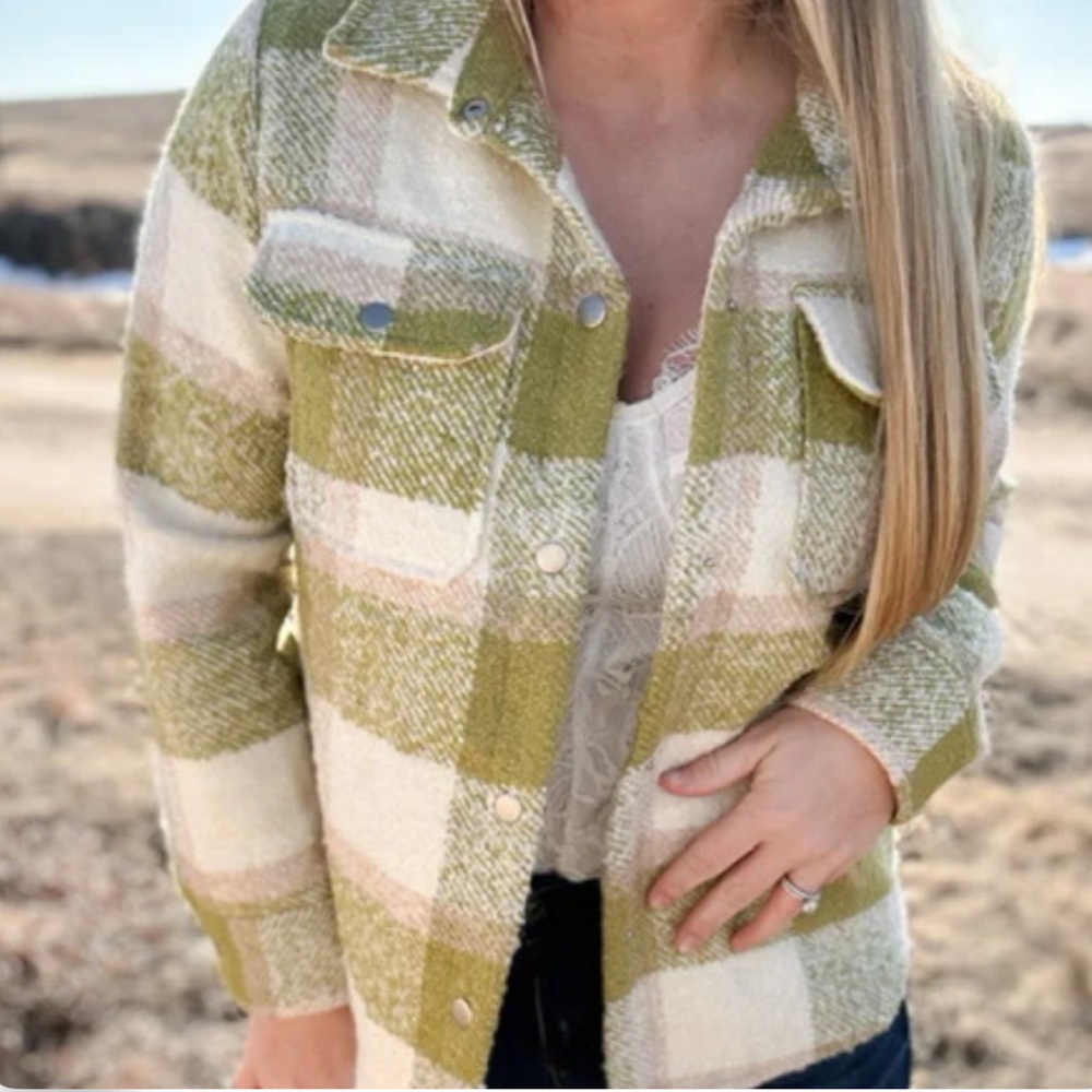 Blue B Collection Shacket Green and Cream